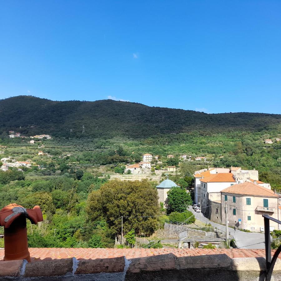 Ca Di Pippo "Tasso" Appartamento Ristrutturato Orco Feglino Exterior photo